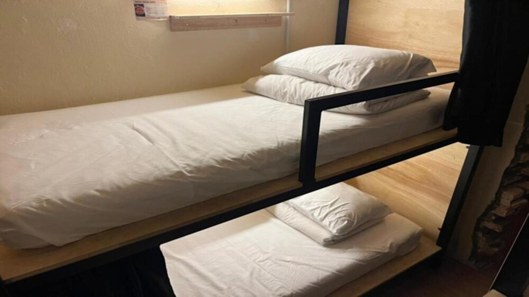 The Manor By Mingle Hostel *