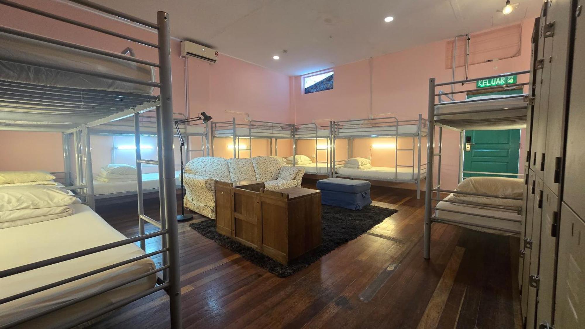 Hostel The Manor By Mingle Kuala Lumpur